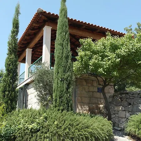Skylight - Two Bedroom With Swimming Pool And Garden View