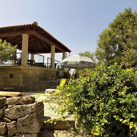 Skylight - Two Bedroom With Swimming Pool And Garden View Apartman Močići