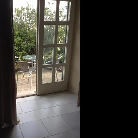 Skylight - Two Bedroom With Swimming Pool And Garden View Apartman Močići
