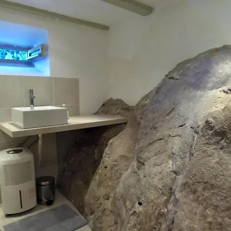Skylight - Two Bedroom With Swimming Pool And Garden View * Mocici